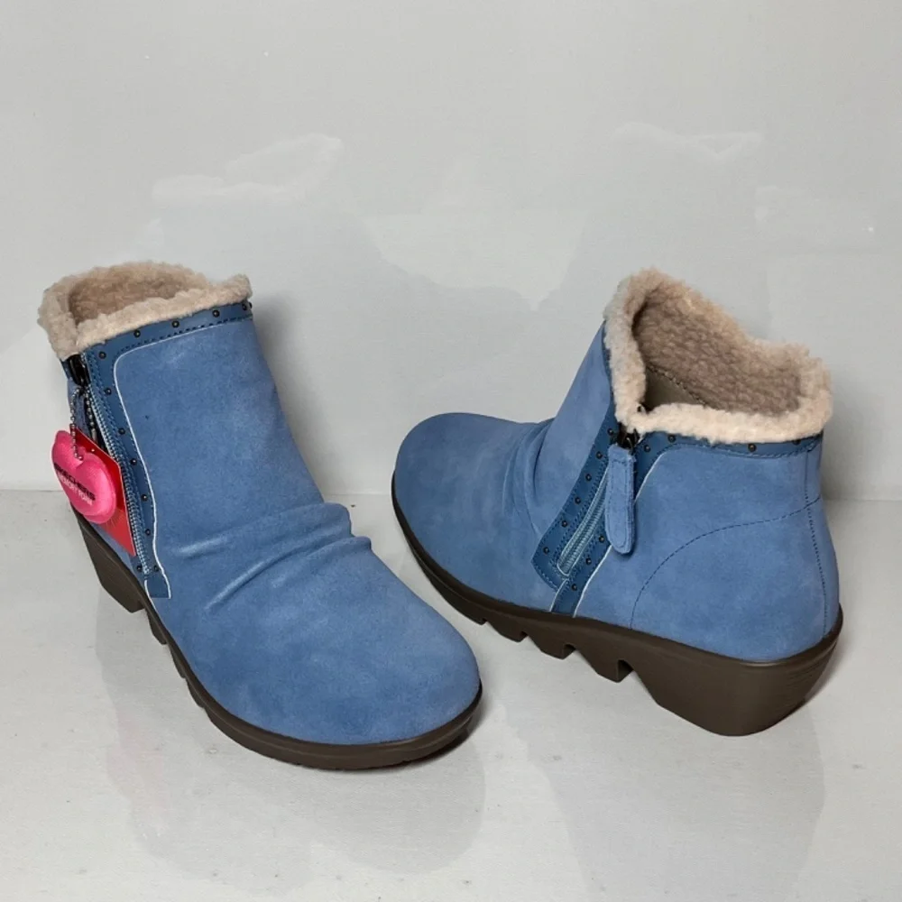 Skechers side zipper